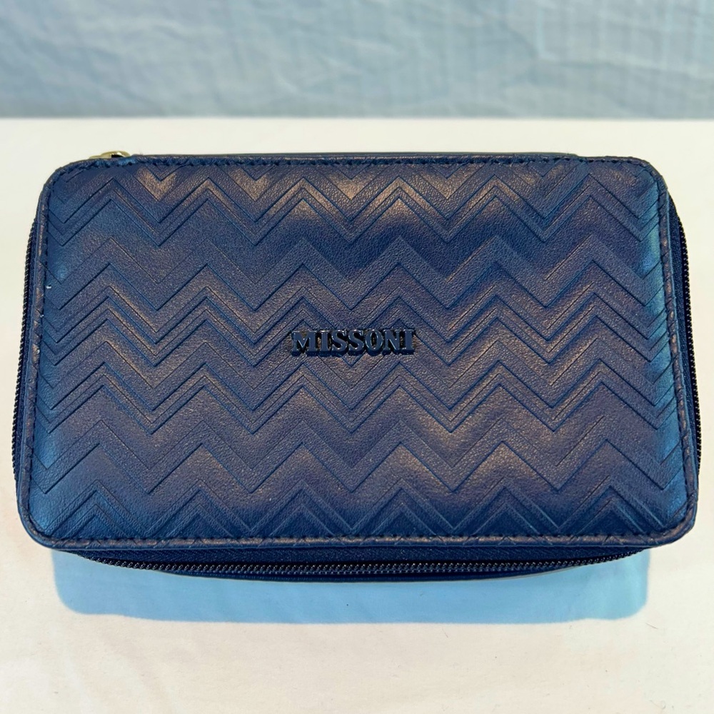 Missoni x Delta Exclusive Amenity Toiletry Zippered Case Bag Navy Blue